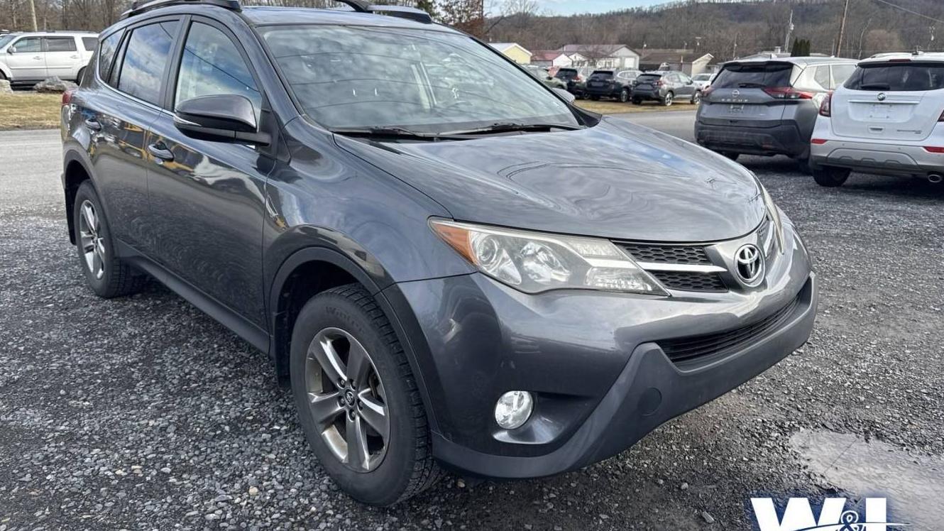 TOYOTA RAV4 2015 JTMRFREV2FD156587 image