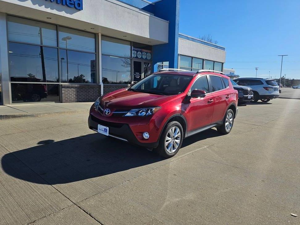 TOYOTA RAV4 2015 JTMDFREV8FD152439 image