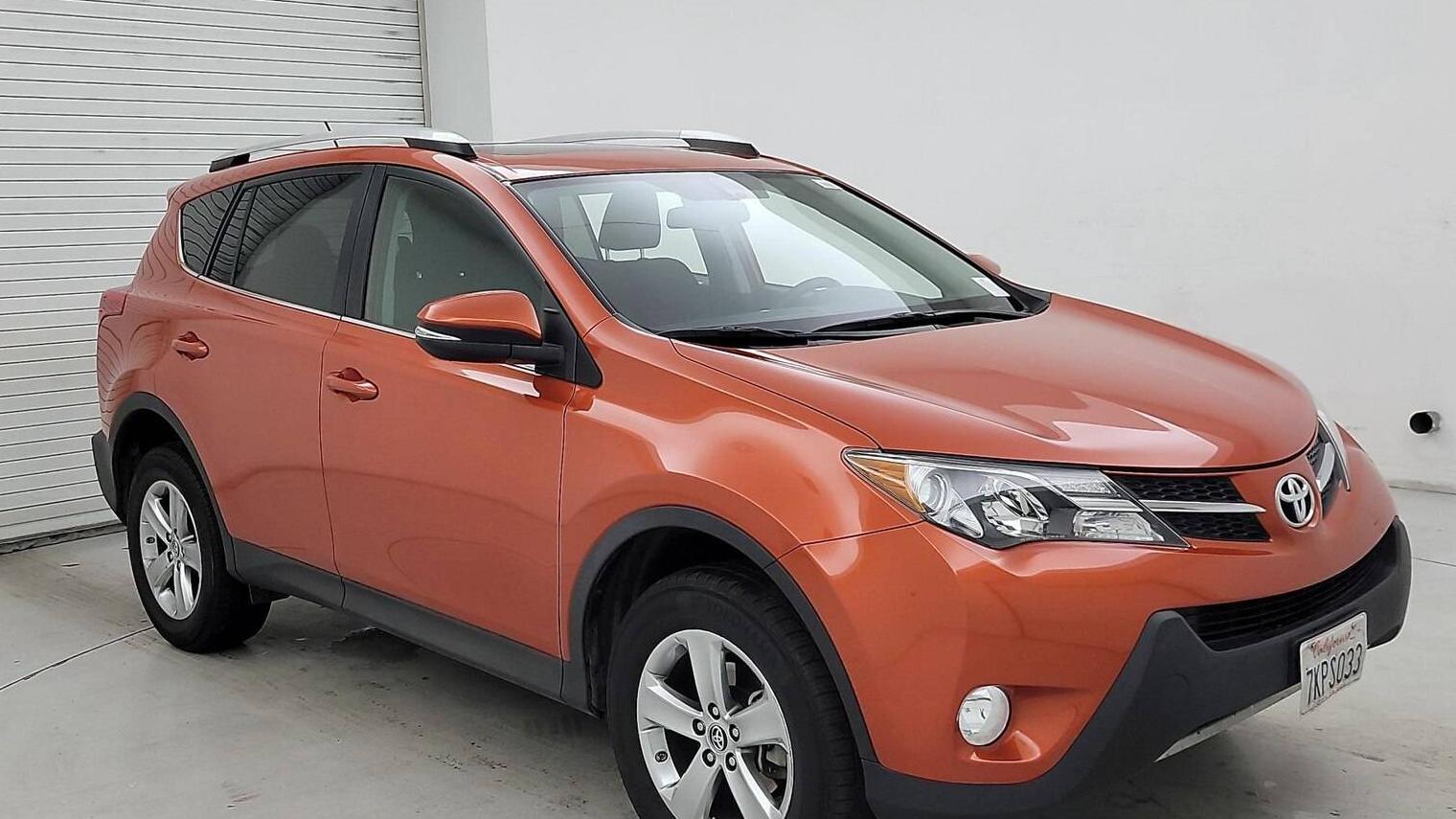 TOYOTA RAV4 2015 2T3RFREV9FW310733 image