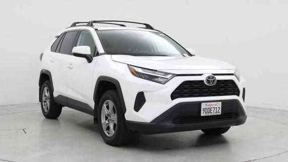 TOYOTA RAV4 2022 2T3W1RFV8NW229074 image