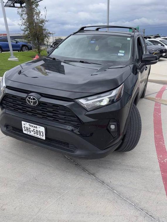 TOYOTA RAV4 2022 2T3C1RFVXNC204004 image