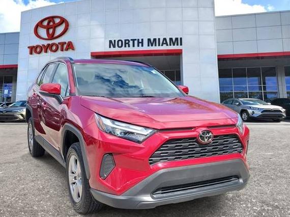 TOYOTA RAV4 2022 2T3W1RFV7NW235786 image