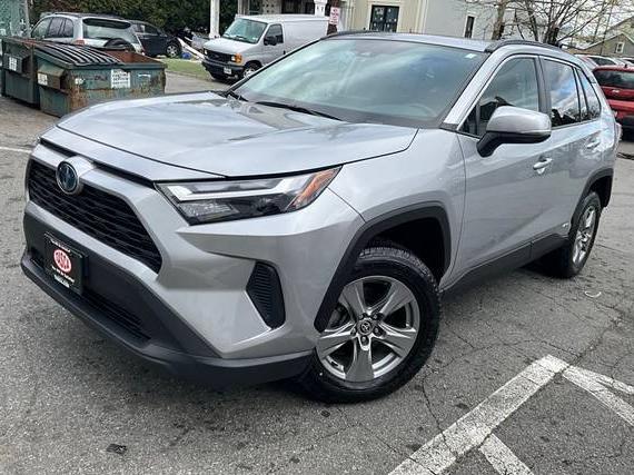 TOYOTA RAV4 2022 2T3RWRFV0NW135270 image