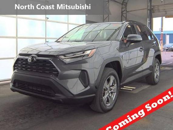 TOYOTA RAV4 2022 2T3W1RFV4NC175306 image