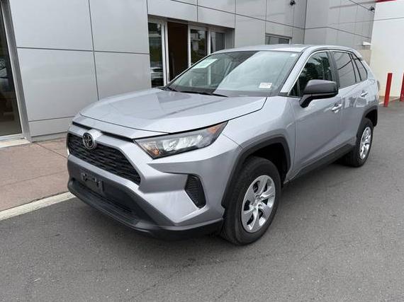 TOYOTA RAV4 2022 2T3F1RFV1NC261026 image