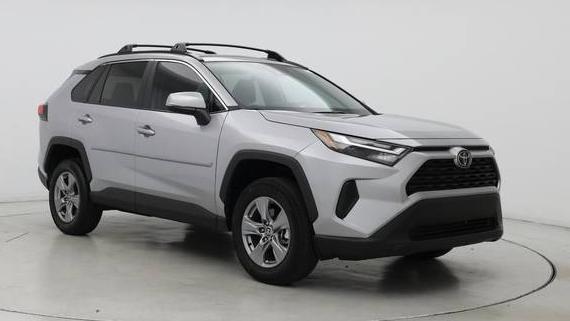 TOYOTA RAV4 2022 2T3W1RFV5NC184970 image