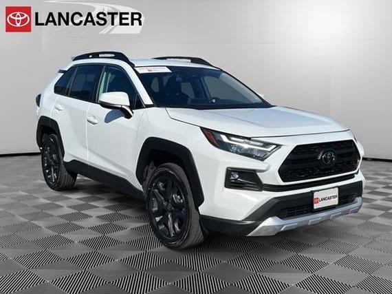 TOYOTA RAV4 2022 2T3J1RFV2NW271346 image