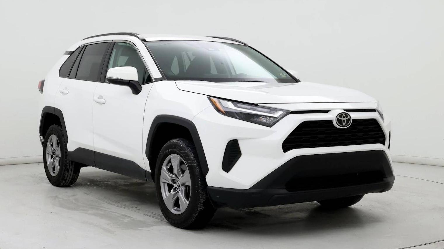 TOYOTA RAV4 2022 2T3P1RFVXNC283370 image