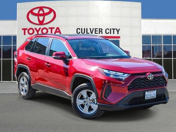 TOYOTA RAV4 2022 2T3W1RFVXNW237435 image
