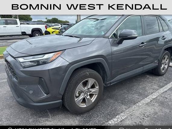TOYOTA RAV4 2022 4T3RWRFV6NU077813 image