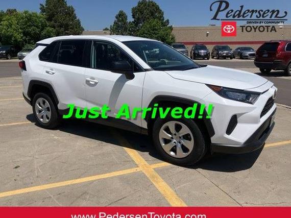 TOYOTA RAV4 2022 2T3F1RFV9NC285042 image