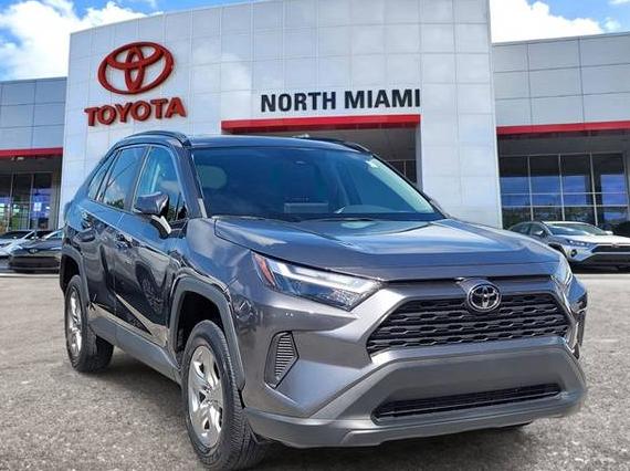 TOYOTA RAV4 2022 2T3W1RFV7NC205141 image