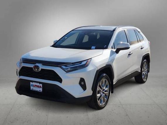 TOYOTA RAV4 2022 2T3C1RFV3NW235206 image