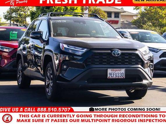 TOYOTA RAV4 2022 4T3B6RFV4NU103097 image