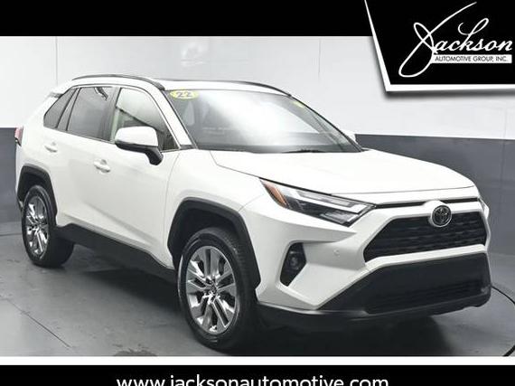 TOYOTA RAV4 2022 JTMC1RFVXND091179 image