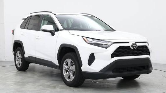 TOYOTA RAV4 2022 2T3W1RFV1NC205510 image