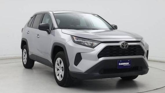 TOYOTA RAV4 2022 2T3F1RFV8NW256243 image