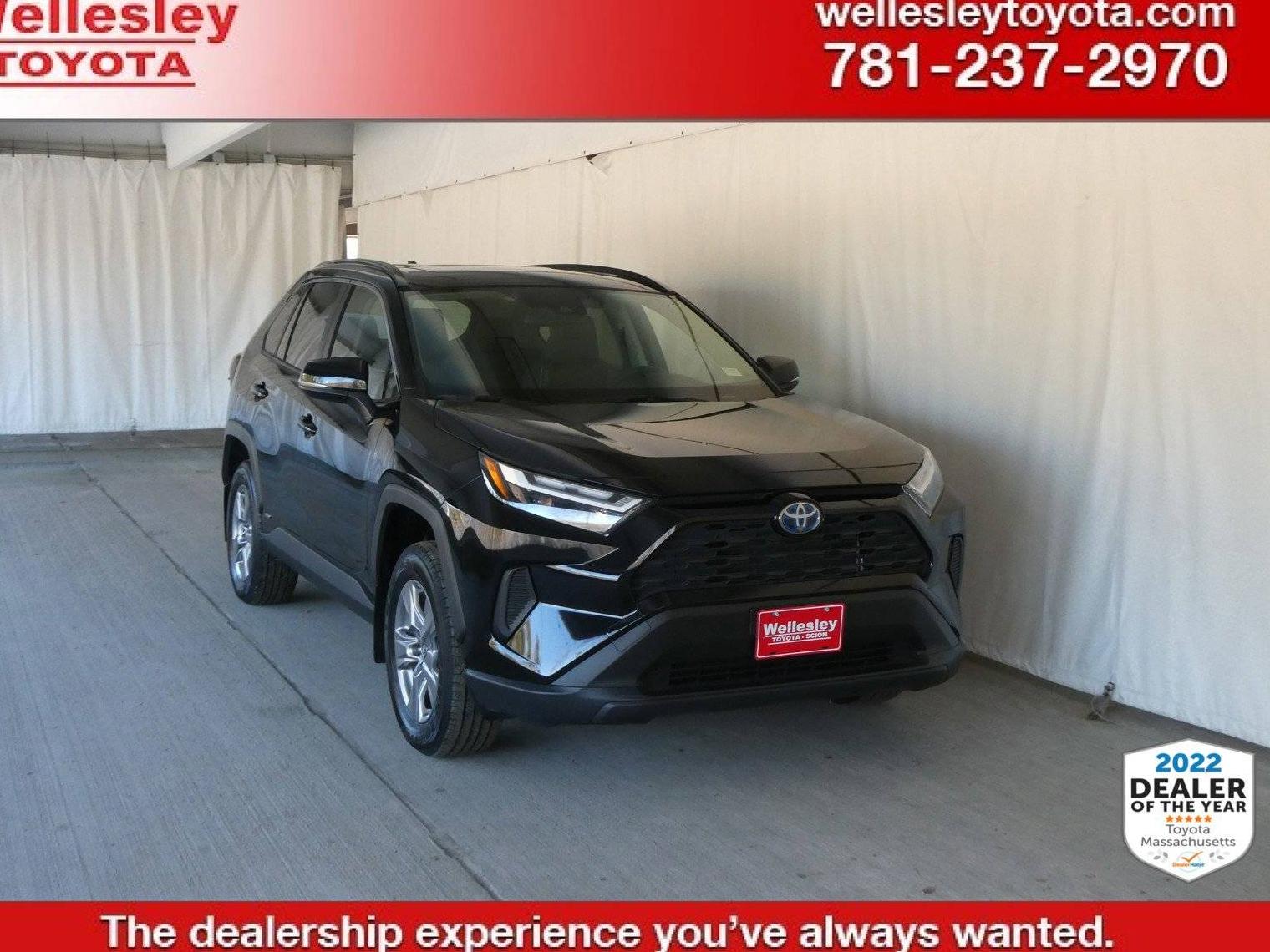 TOYOTA RAV4 2022 JTMRWRFV6ND140390 image