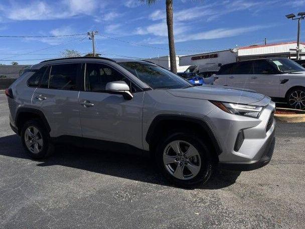 TOYOTA RAV4 2022 2T3W1RFVXNW224958 image