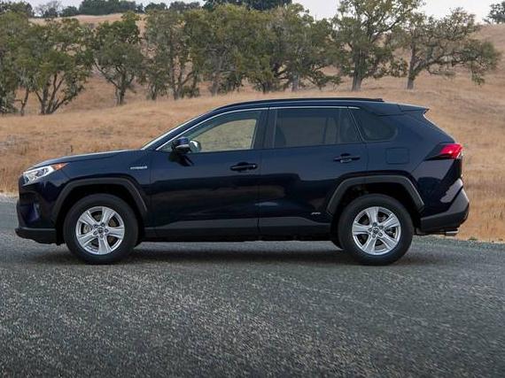 TOYOTA RAV4 2022 JTMLWRFV8ND152644 image