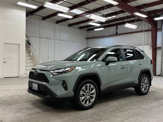 TOYOTA RAV4 2022 2T3C1RFV8NW232267 image