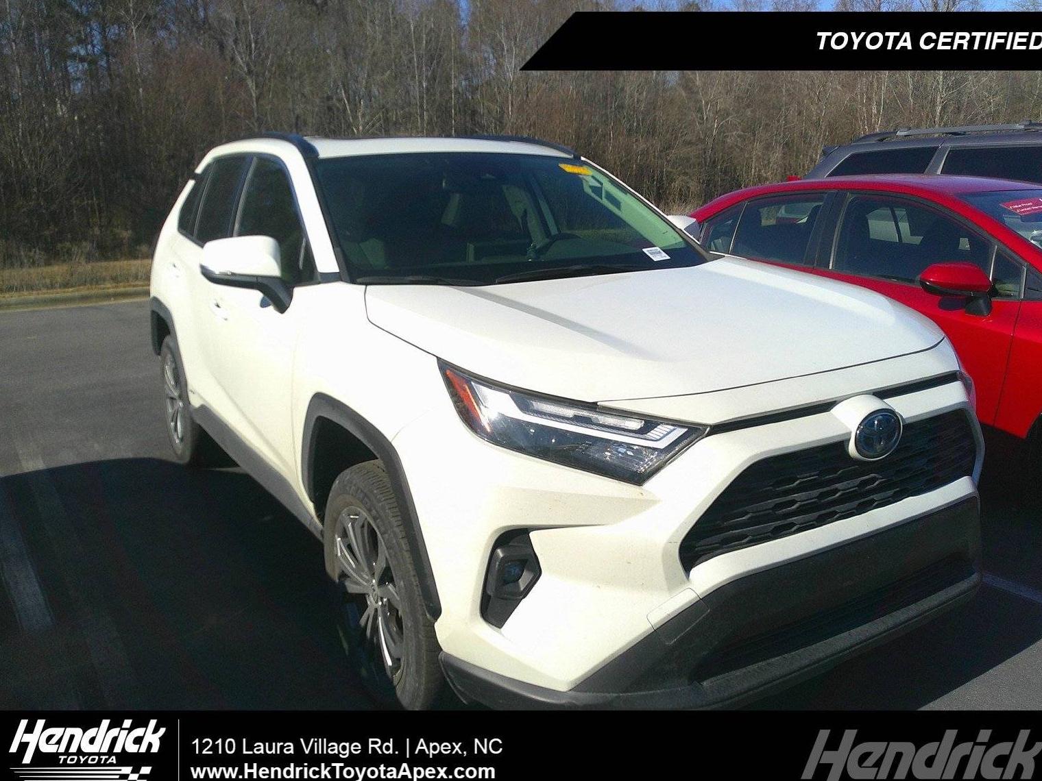 TOYOTA RAV4 2022 JTMB6RFV0NJ022905 image