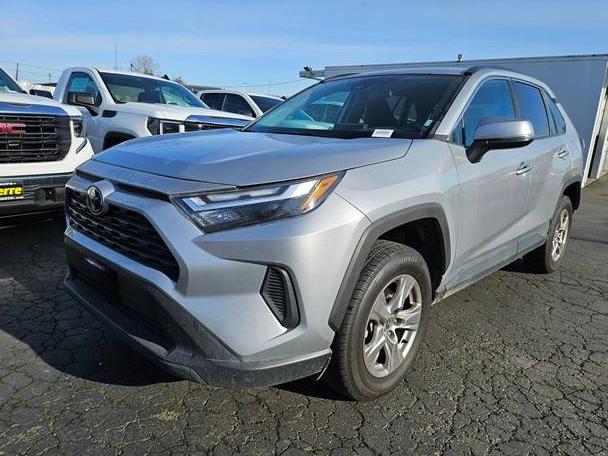 TOYOTA RAV4 2022 2T3P1RFV7NW271806 image