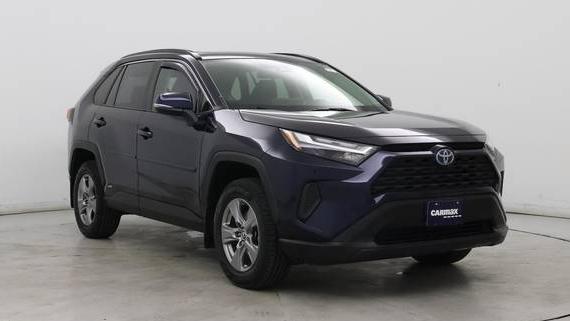 TOYOTA RAV4 2022 JTMRWRFVXND158990 image