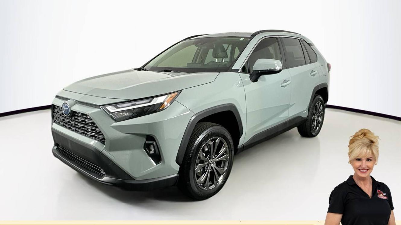 TOYOTA RAV4 2022 JTMB6RFV7ND063580 image