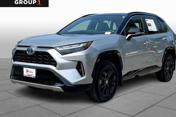TOYOTA RAV4 2022 JTME6RFV4ND529656 image