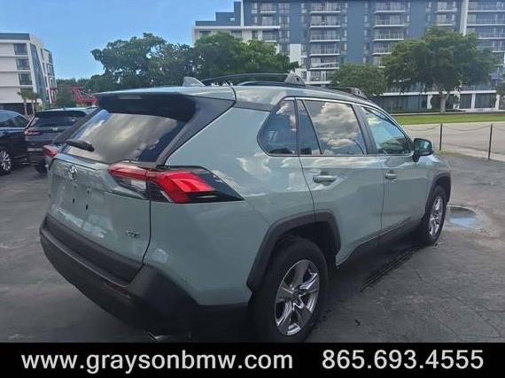TOYOTA RAV4 2022 2T3W1RFVXNW226922 image