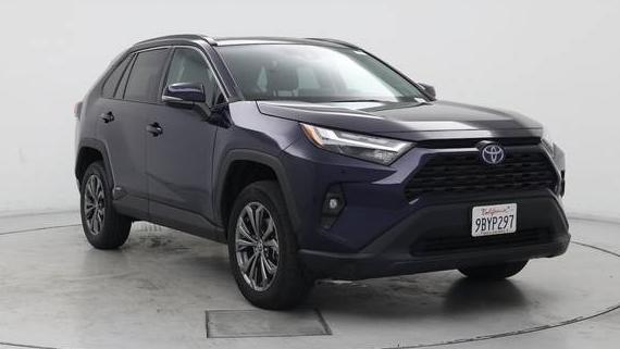 TOYOTA RAV4 2022 2T3B6RFV6NW036700 image