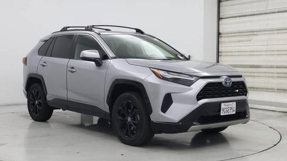 TOYOTA RAV4 2022 JTM16RFV1ND051095 image