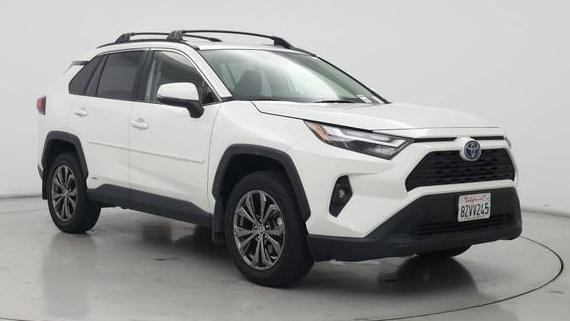 TOYOTA RAV4 2022 JTMB6RFV7NJ012999 image
