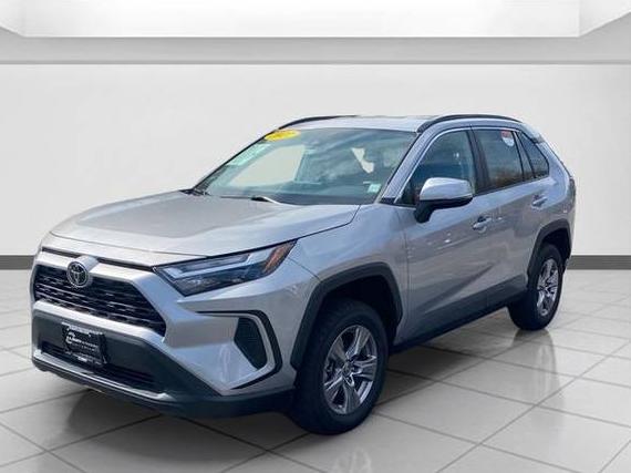 TOYOTA RAV4 2022 2T3P1RFV1NC293754 image