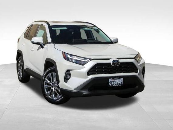 TOYOTA RAV4 2022 2T3C1RFV4NW214655 image TOYOTA RAV4 2022 2T3C1RFV4NW214655 image