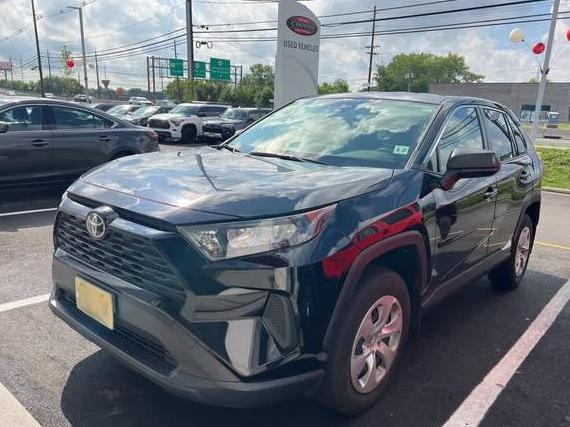 TOYOTA RAV4 2022 JTMF1RFV4ND089456 image