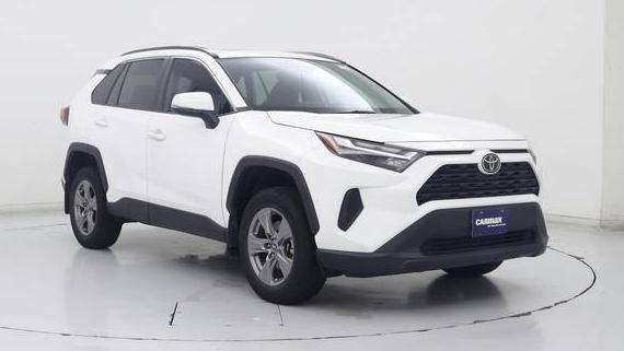TOYOTA RAV4 2022 2T3W1RFV4NC173796 image