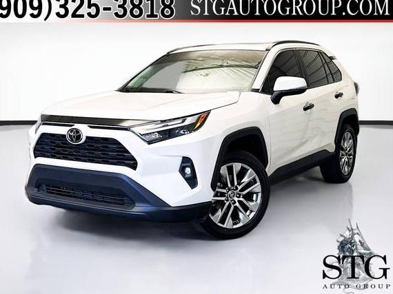 TOYOTA RAV4 2022 2T3A1RFV5NW258283 image