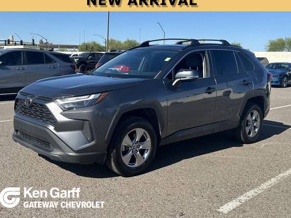 TOYOTA RAV4 2022 2T3W1RFV7NC198644 image