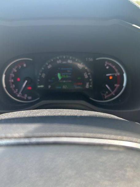 TOYOTA RAV4 2022 2T3J1RFV5NW260566 image