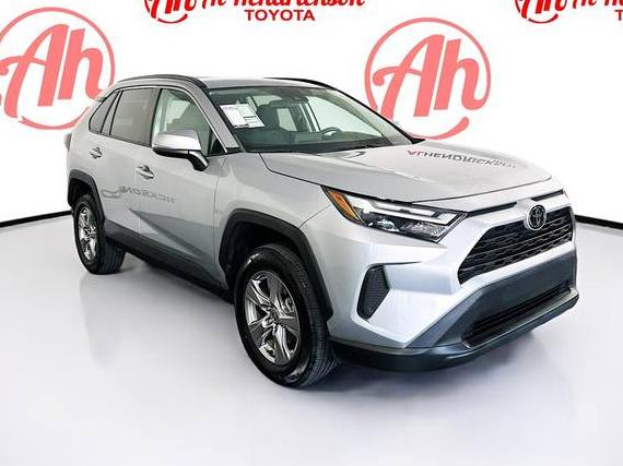 TOYOTA RAV4 2022 2T3W1RFV0NW215069 image