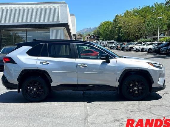 TOYOTA RAV4 2022 4T3E6RFV6NU084114 image