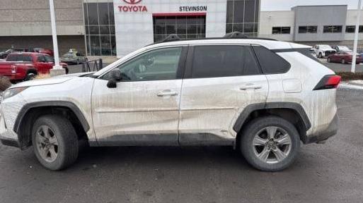 TOYOTA RAV4 2022 2T3LWRFV7NW129729 image