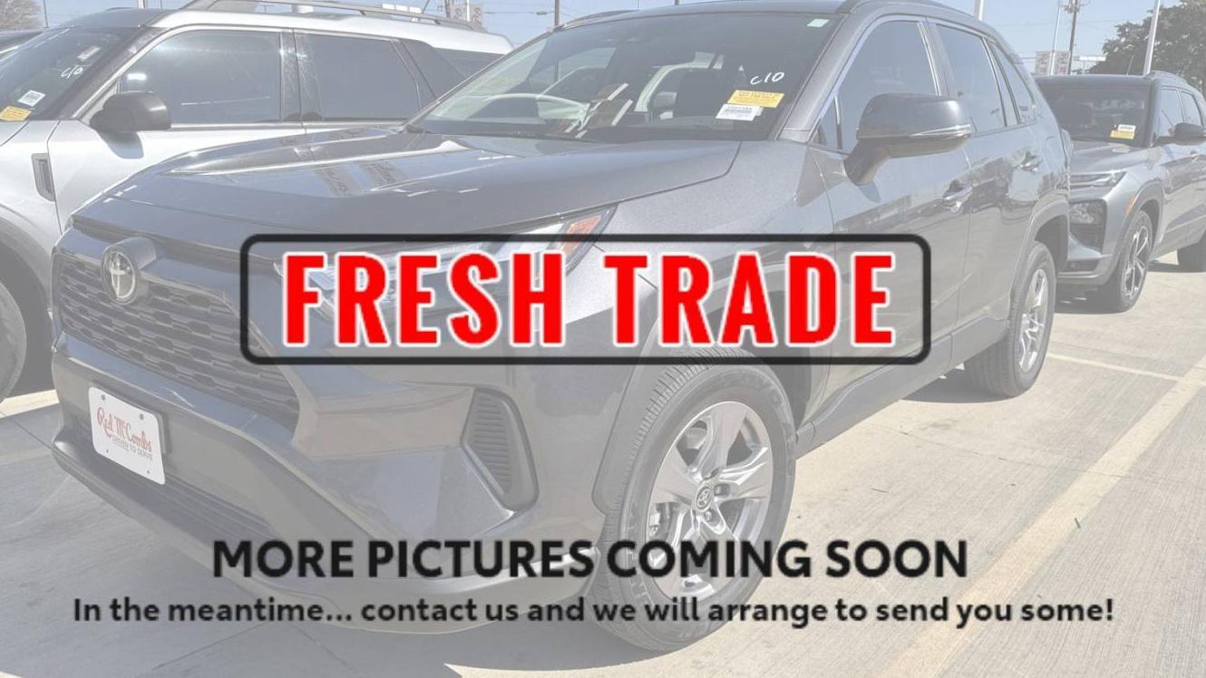 TOYOTA RAV4 2022 2T3W1RFV5NC212119 image