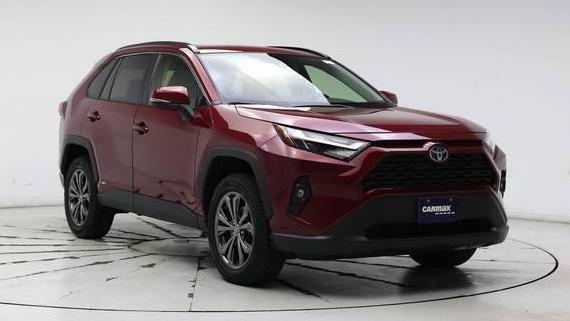 TOYOTA RAV4 2022 JTMB6RFV6ND071413 image