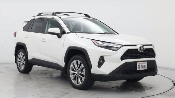 TOYOTA RAV4 2022 2T3C1RFV6NW213622 image
