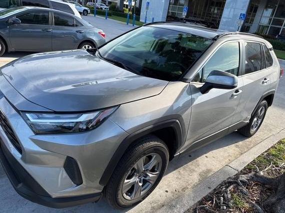 TOYOTA RAV4 2022 JTMRWRFVXND141218 image