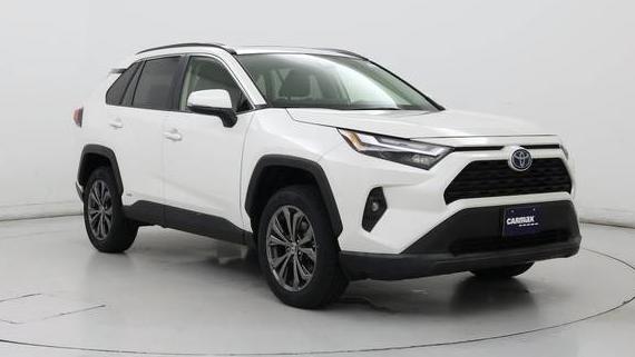 TOYOTA RAV4 2022 JTMB6RFV3ND535788 image