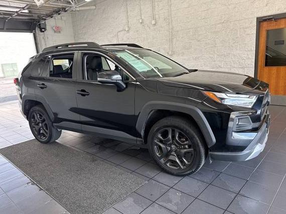 TOYOTA RAV4 2022 2T3J1RFV3NW277592 image